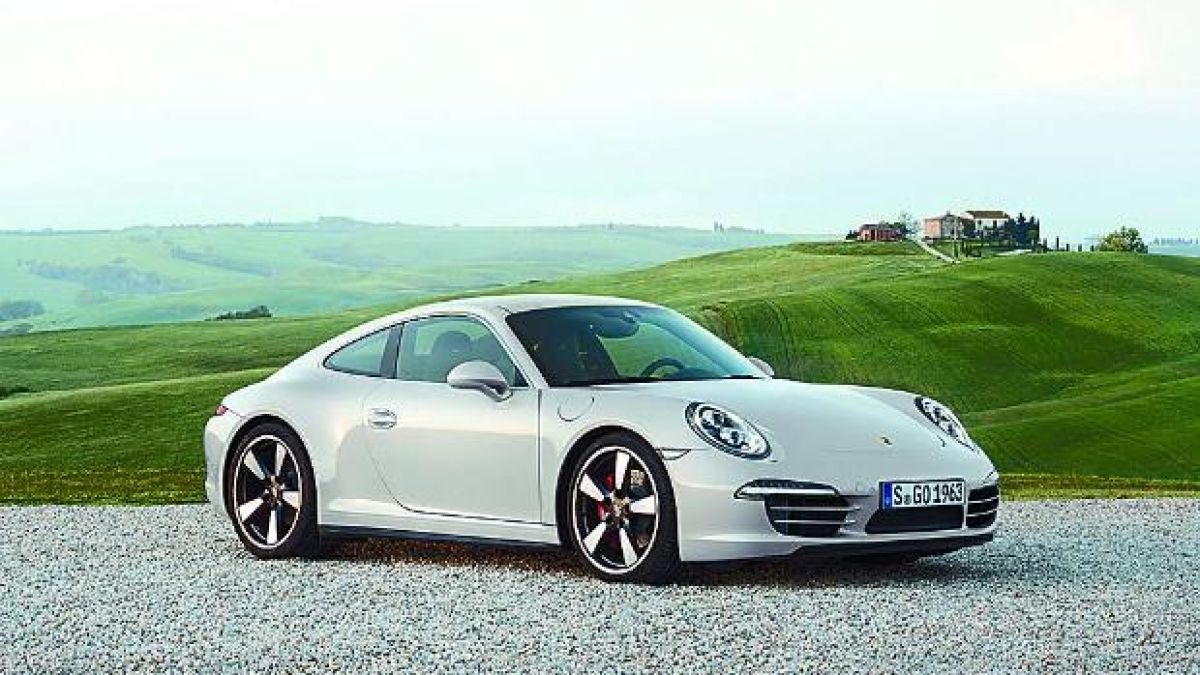 Юбилейна Carrera S в чест на легендата