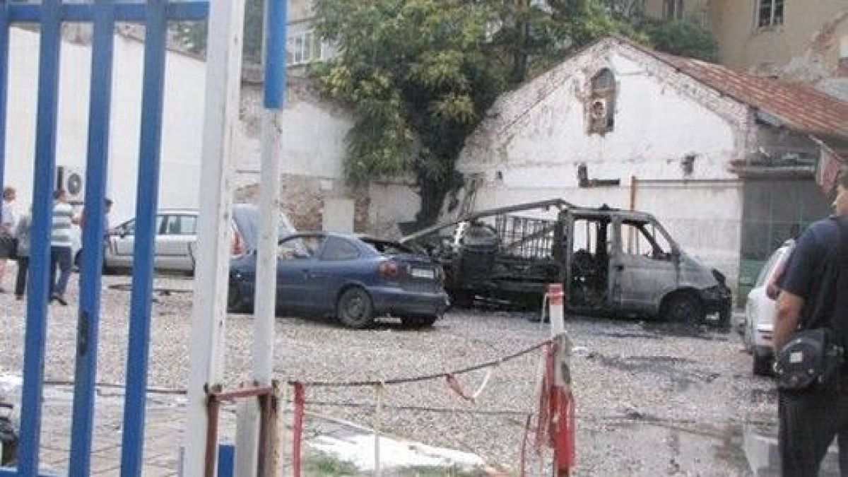 Пострадалият в пловдивския пожар е с обгорено лице и ръце