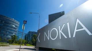 Експерти: Nokia да мине спешно на Android