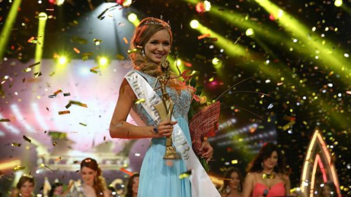 Страшен сексскандал разтресе „Мис Минск 2013” (СНИМКИ)