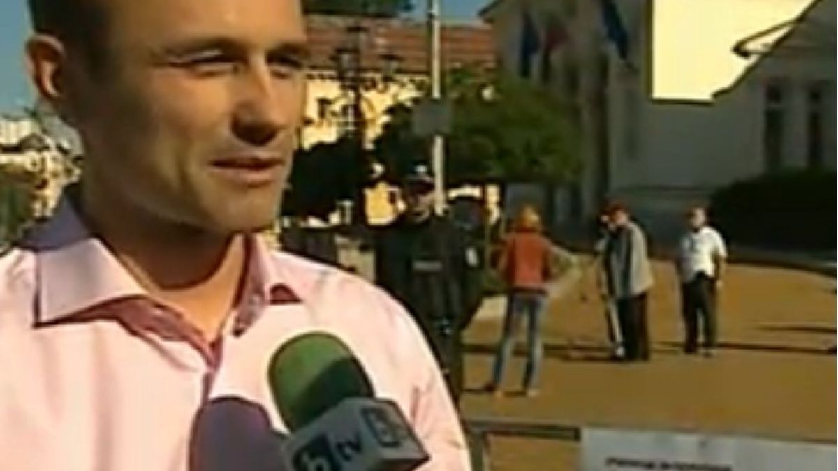 Протестиращите отвориха училище за калинки