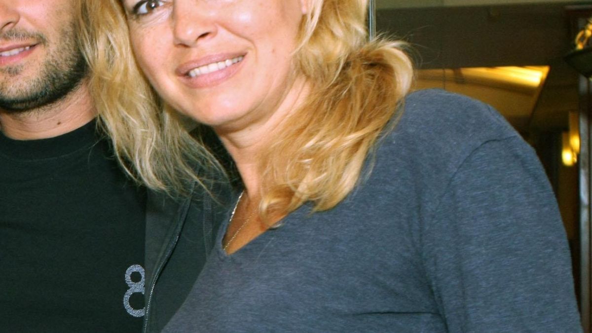 Ернестина Шинова чукна петдесетака