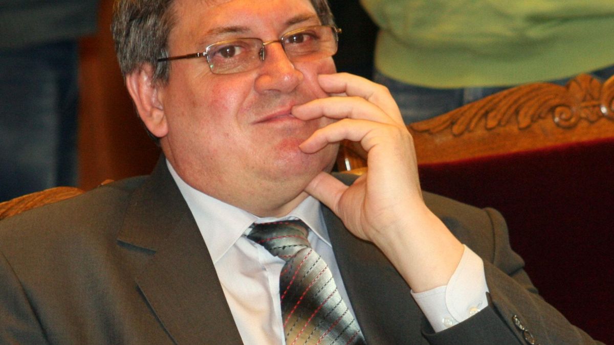 Освободиха Пламен Цеков като шеф на НЗОК 