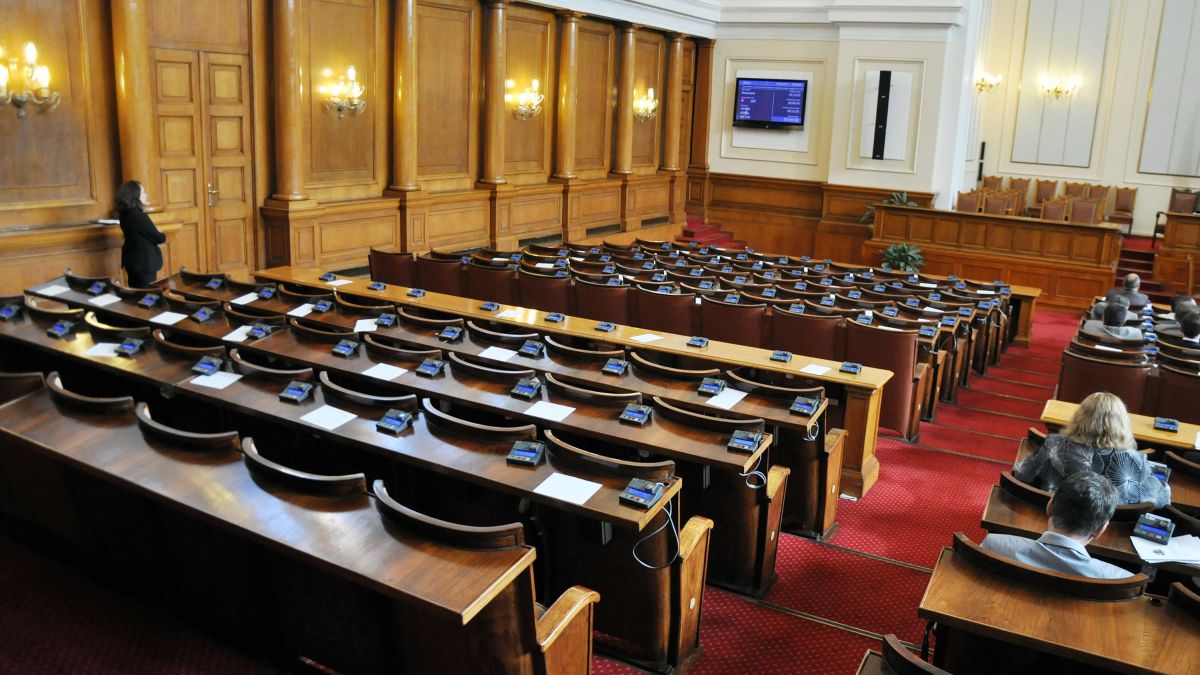 Парламентът прие промени в закона за ДАНС