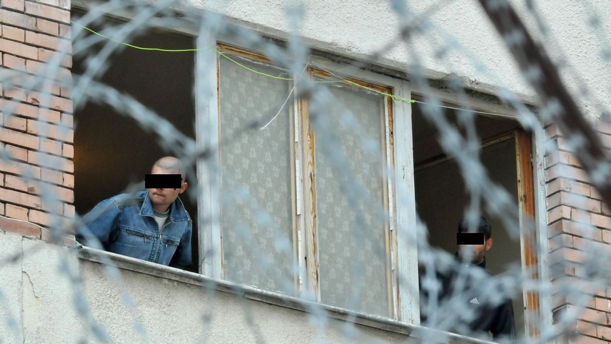 Македонец духна от затвора в София като на кино