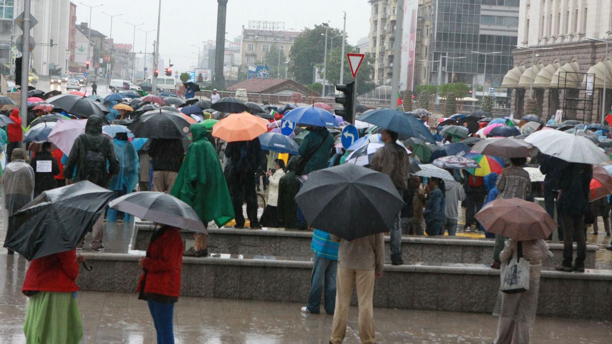 Порой мори протеста, шофьор го изнервя