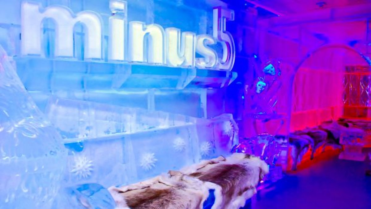 Леден бар "Минус 5" в Манхатън