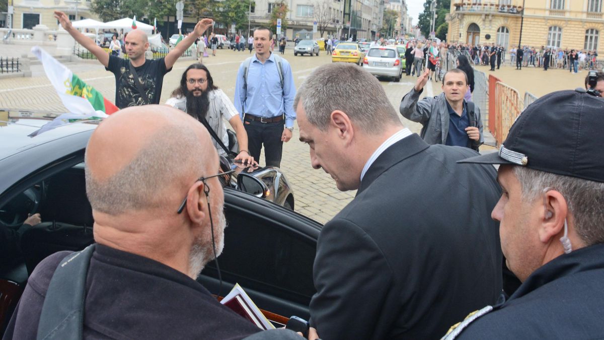 Цветлин Йовчев: Определени хора управляват протеста 