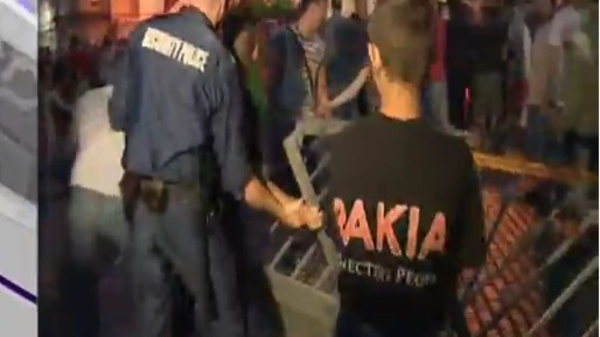 Клип разкри двойни агенти в протеста (ВИДЕО)