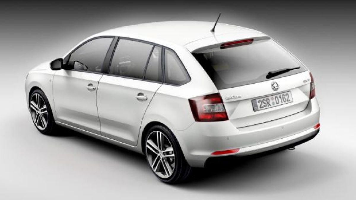 Skoda Rapid става комби наесен