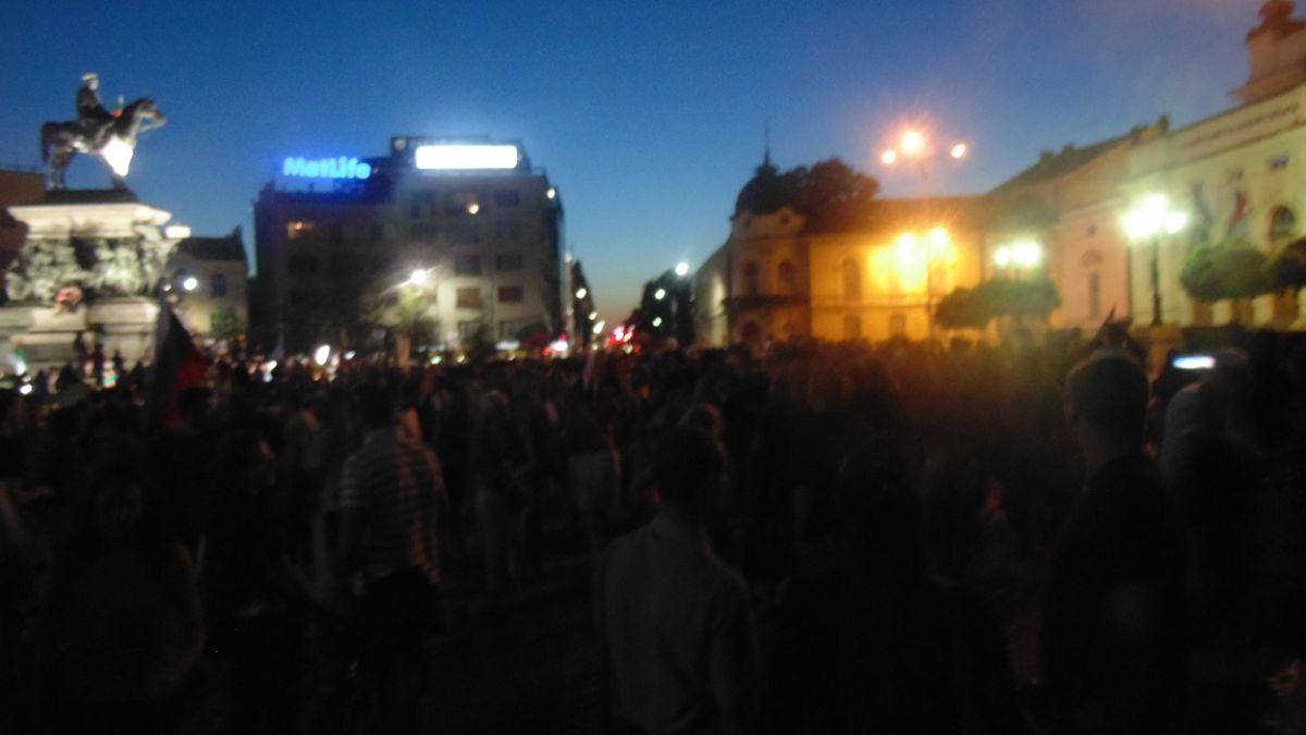 БЛИЦ TV: Спокойни протести на по бира днес