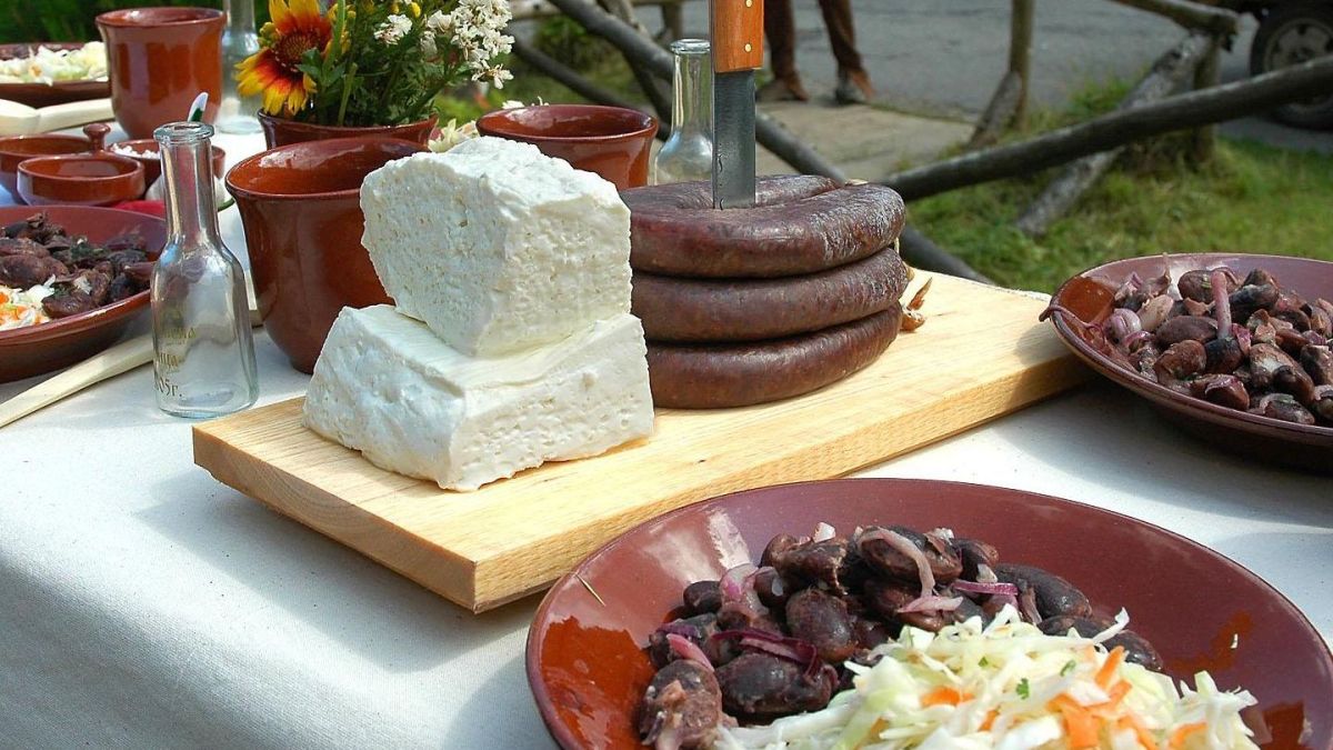 1500 лева заплата, за да ядеш и пиеш 