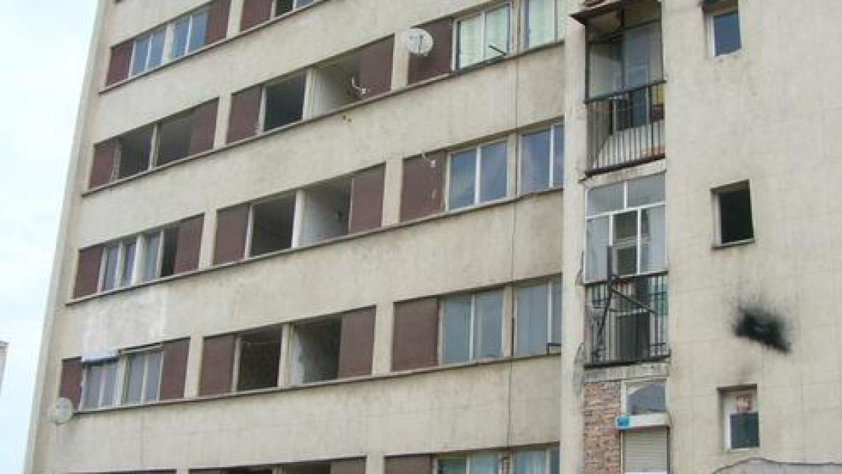 Продават “блока на ужасите” в Плевен
