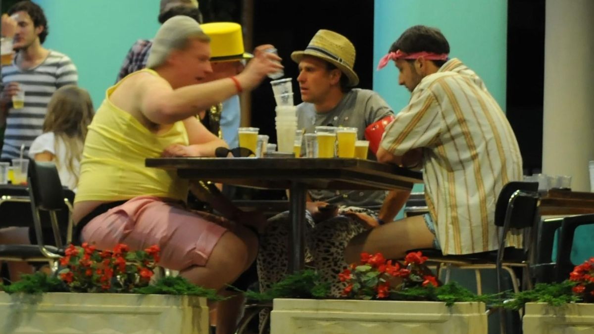 На Слънчака шумът удари 75 db, млади родители пропищяха