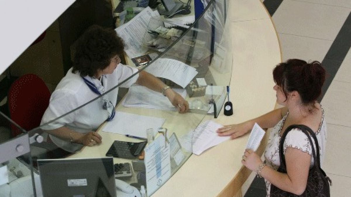 КЗП установи нелоялни практики при предлагането на бързи кредити