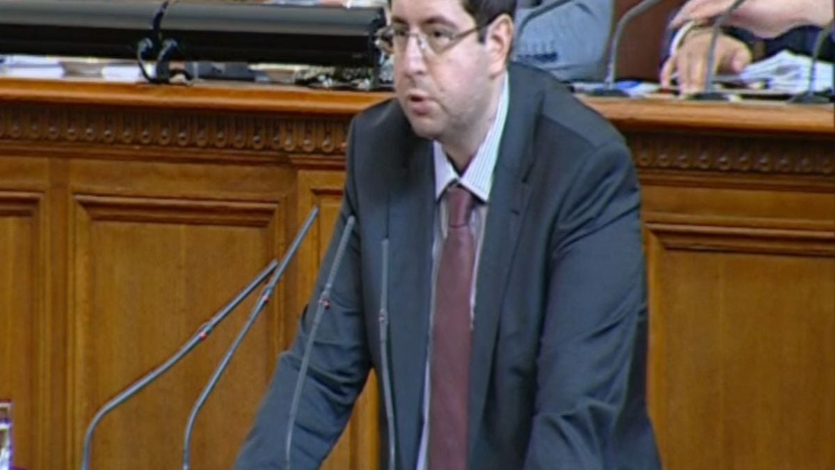 Депутатите приеха окончателно актуализацията на бюджета 