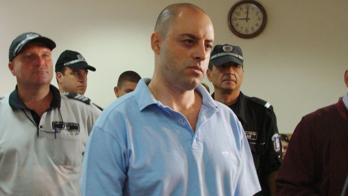 Жоро Милионера в килия с 10 престъпници
