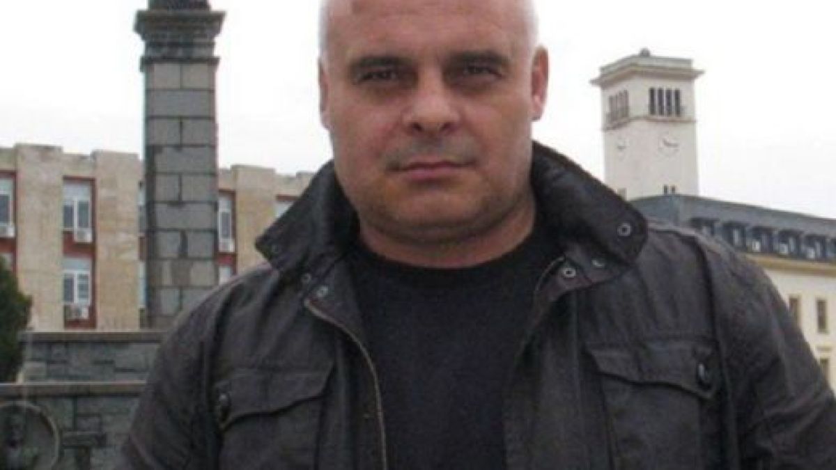 Преместиха Радостин Русев в София, състоянието му е тeжко  