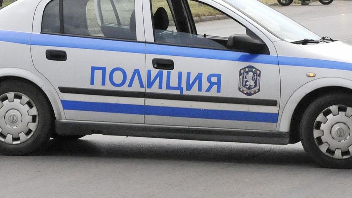 Война на ромски родове в Петрич: Потрошиха къщата и колите на Бизона