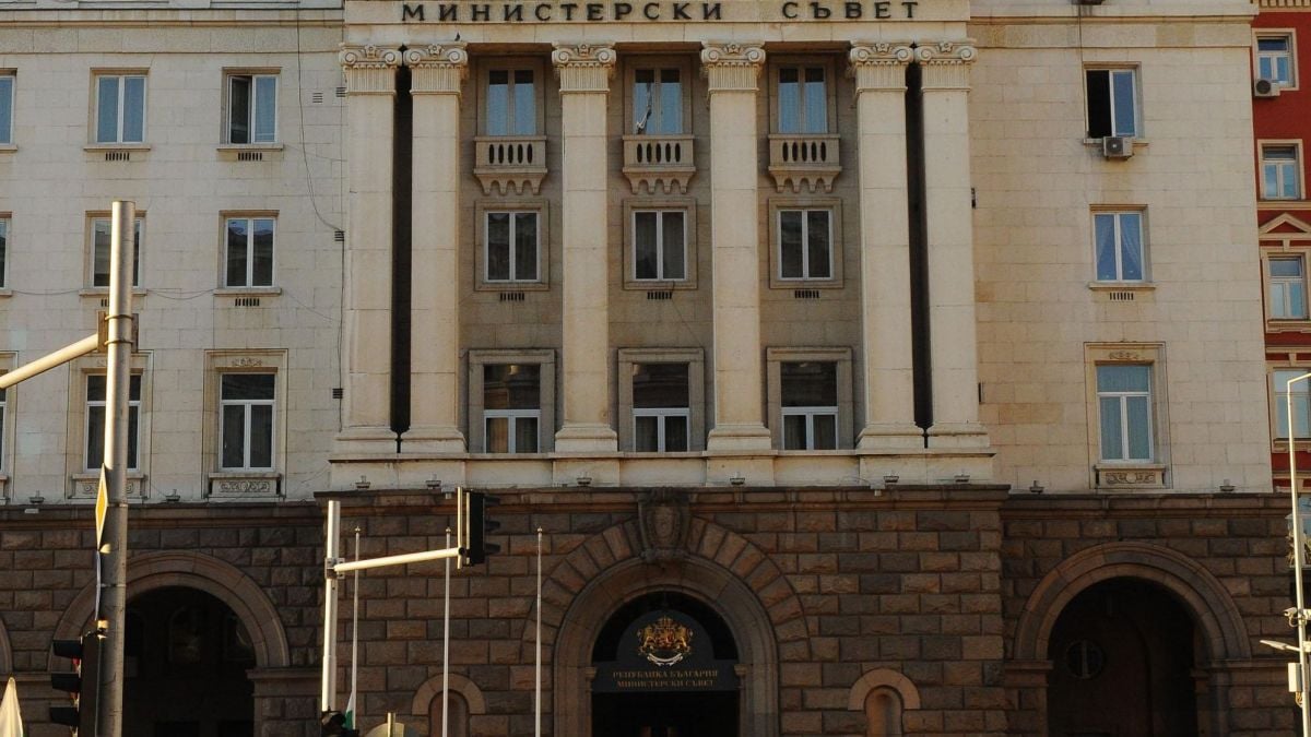 Махат такси и регистрират търговци за 24 часа в подкрепа на бизнеса