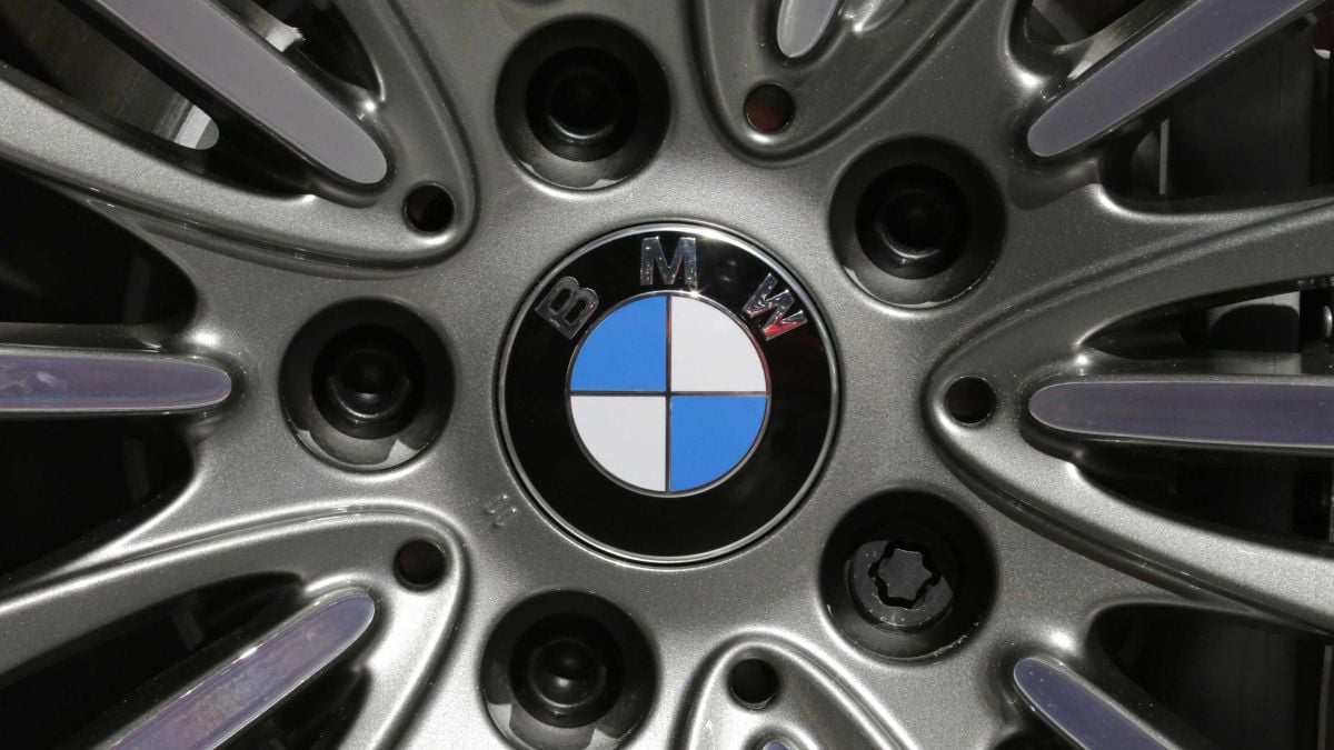 Изобретиха адски бърз и икономичен BMW i8
