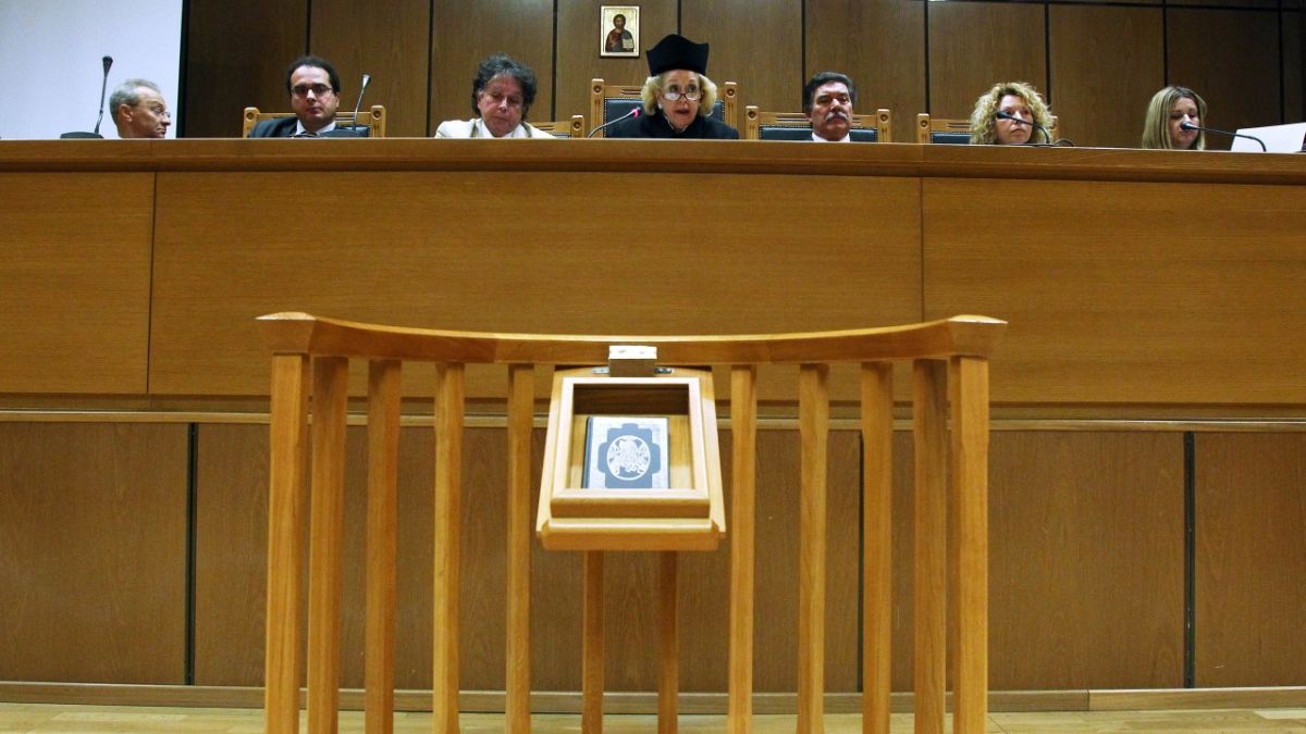 Осъдиха 85-годишна на 10 месеца затвор