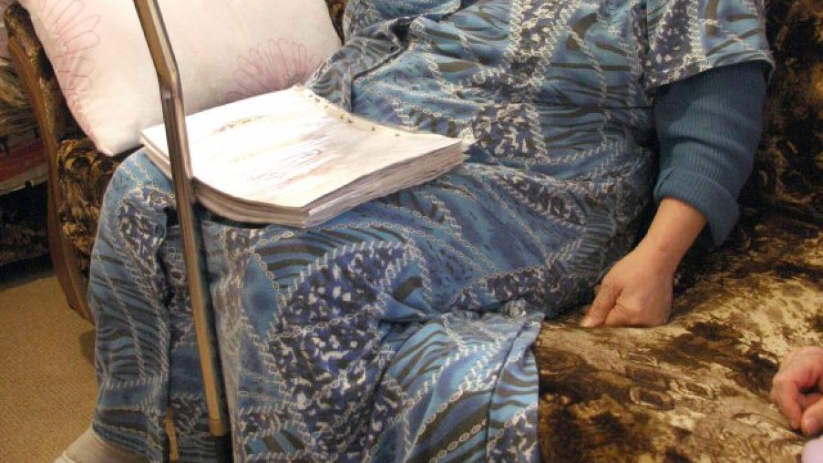 Изхвърлят на улицата жена с пареза в Пловдив