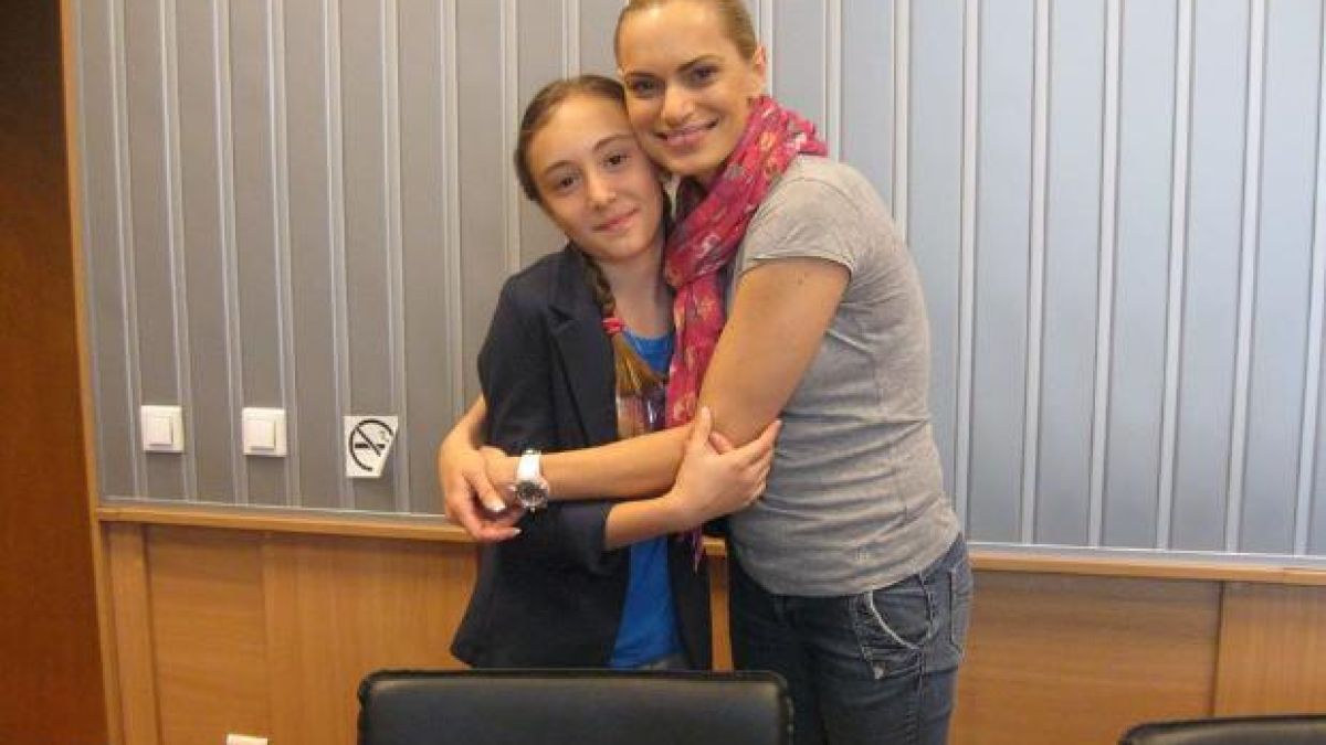 Дъщерята на Ива Екимова отпадна от X Factor