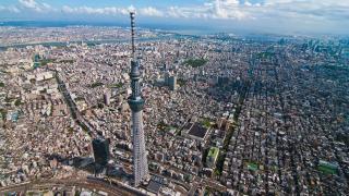 Машини за дъжд спасиха Токио от жегата