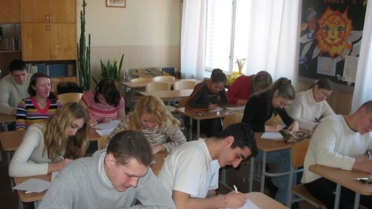4866 ученици ще се явят на лятната матура на 29 август