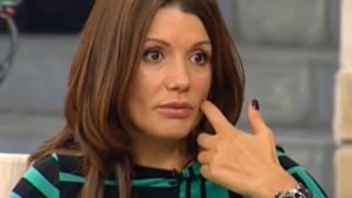 Кали шокира с външния си вид СНИМКА