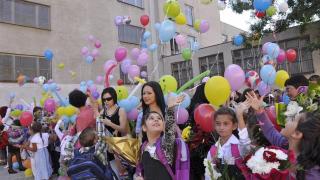 Криза за учители по английски и математика 