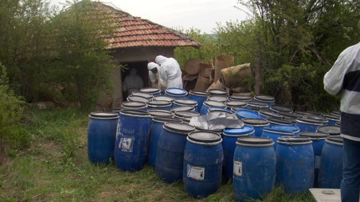 Във Врачанско цъка химическа бомба