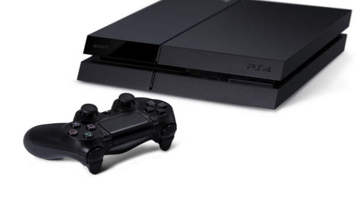 PlayStation 4 щял да се продава на загуба