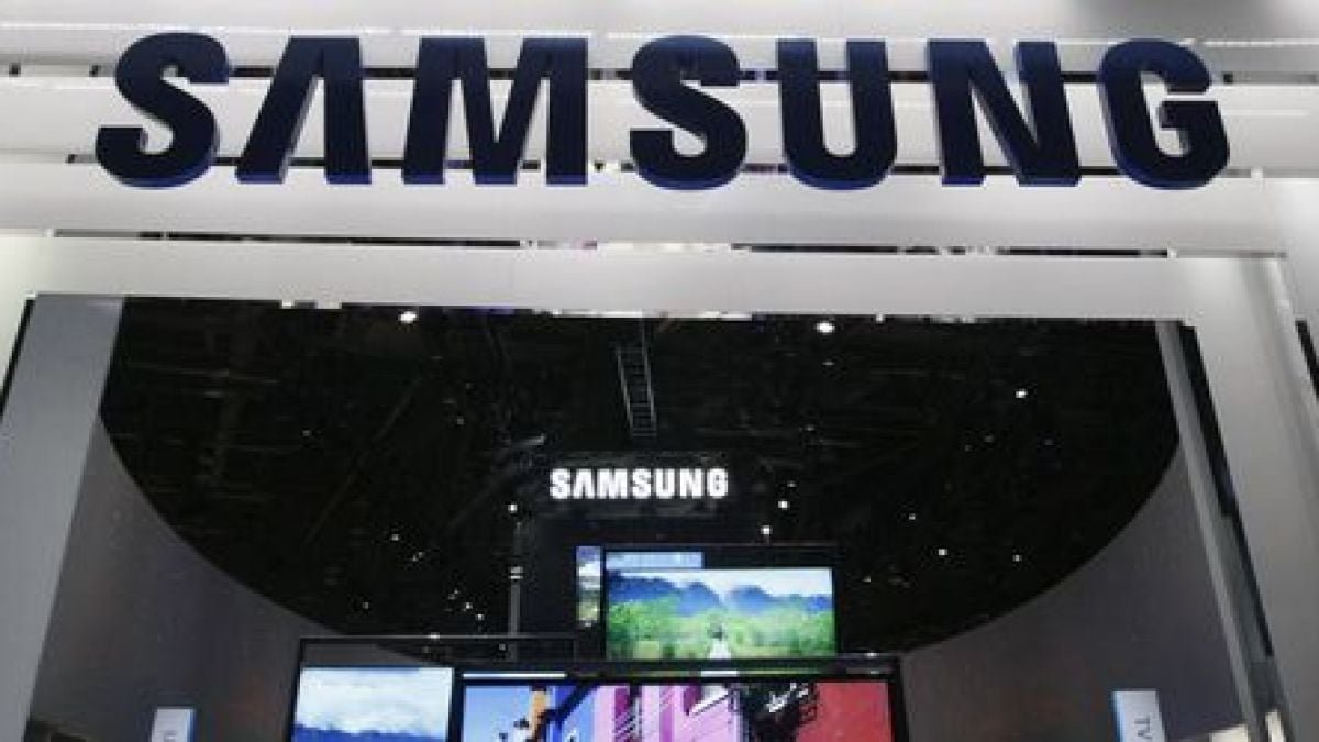 Samsung подготвя смартфон с извит дисплей