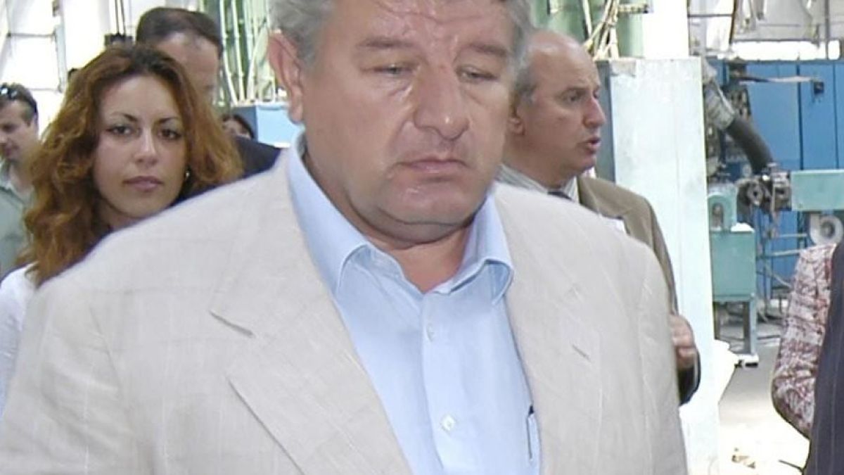 Собственикът на „Елкабел“ Фуат Гювен осветен като агент Ахил
