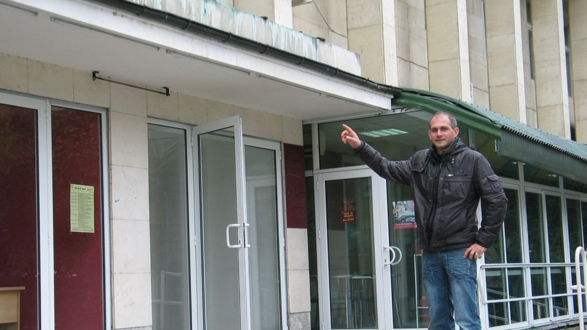 Духови оркестри и мажоретки ще подгряват театрали