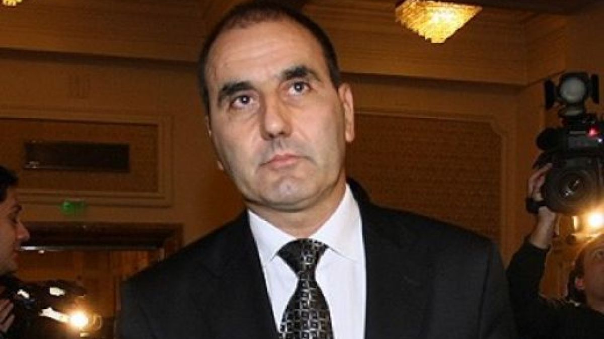Два пъти уволнявали ченге, свитедел по делото срещу Цветанов