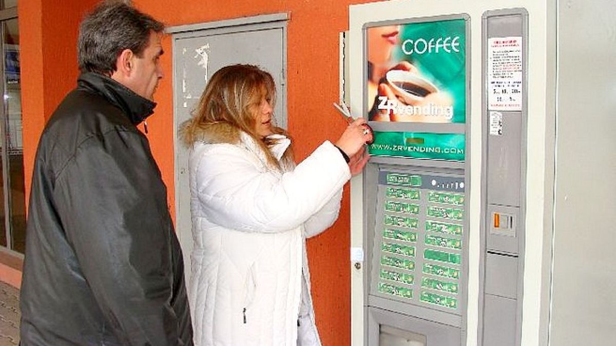 Окончателно: Автоматите за кафе остават без касови апарати 