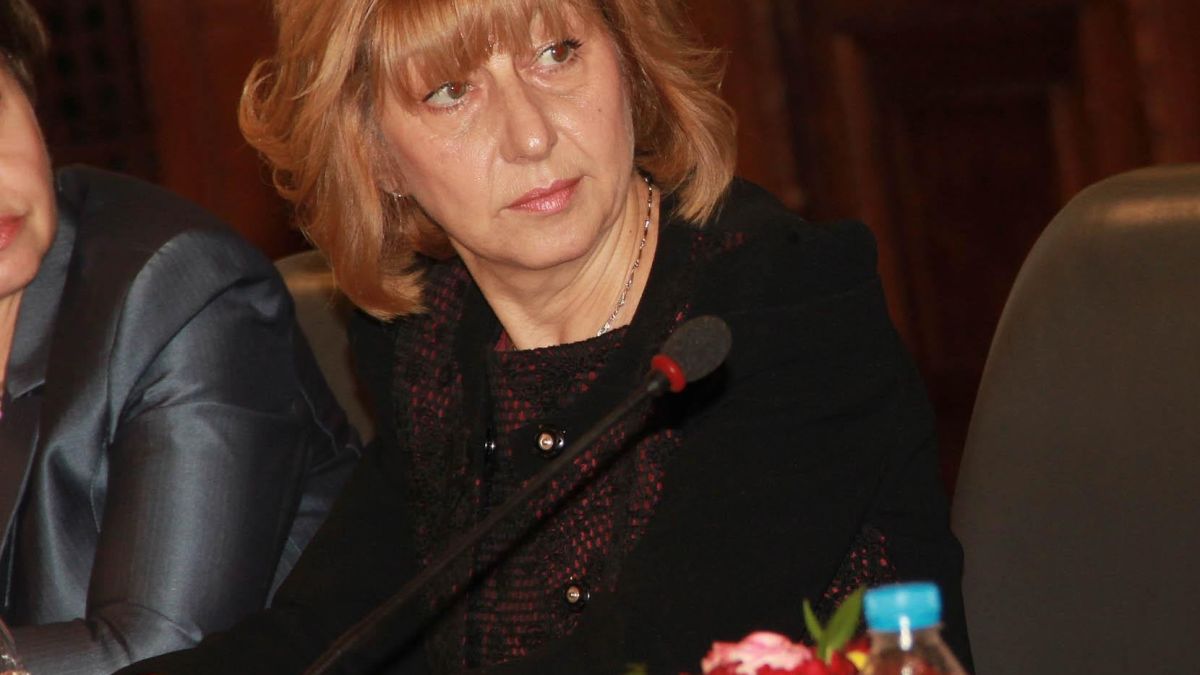 Увеличават парите за учениците в техникумите 