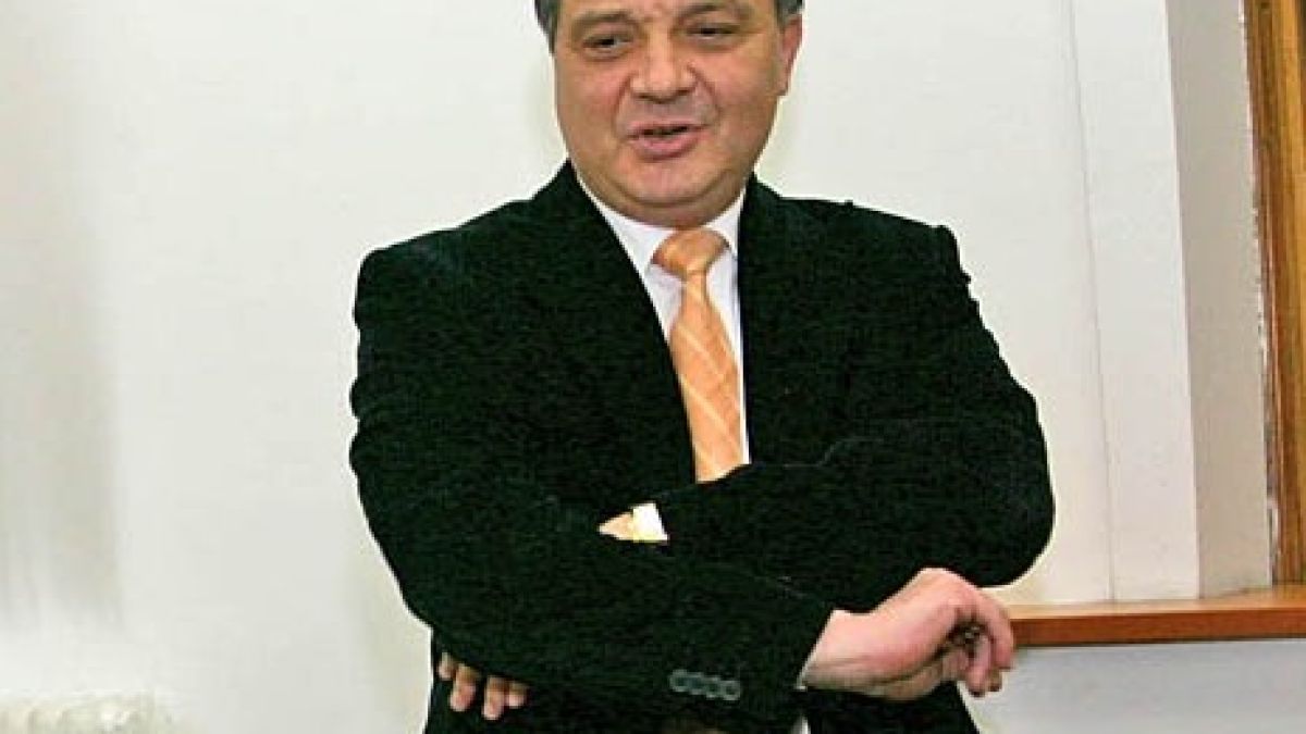 Свинаров: Подслушването на генерали е обикновен рекет 