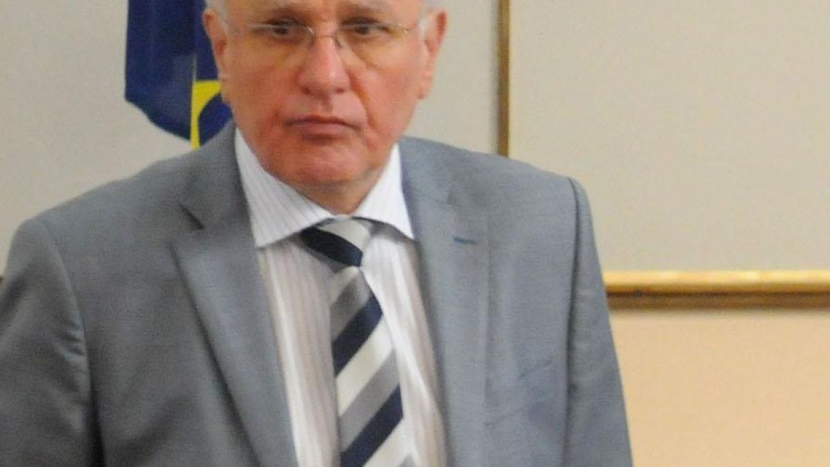 “ШОУ” разкри: Синът на Бисеров заличавал трескаво участия във фирми