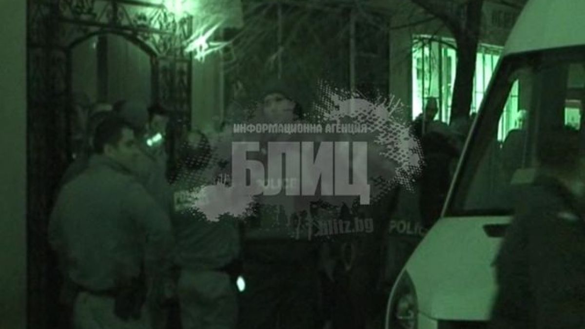 Първо в БЛИЦ: Пак намушкаха момиче в Арабския квартал