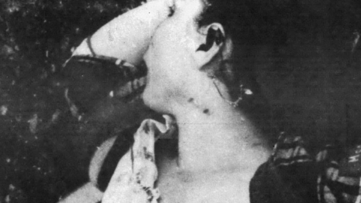 Зловещ дубъл! 25 г. след трагедията с Татяна Титянова щерка й се самоуби като нея със скок от 9-ия етаж в Лондон