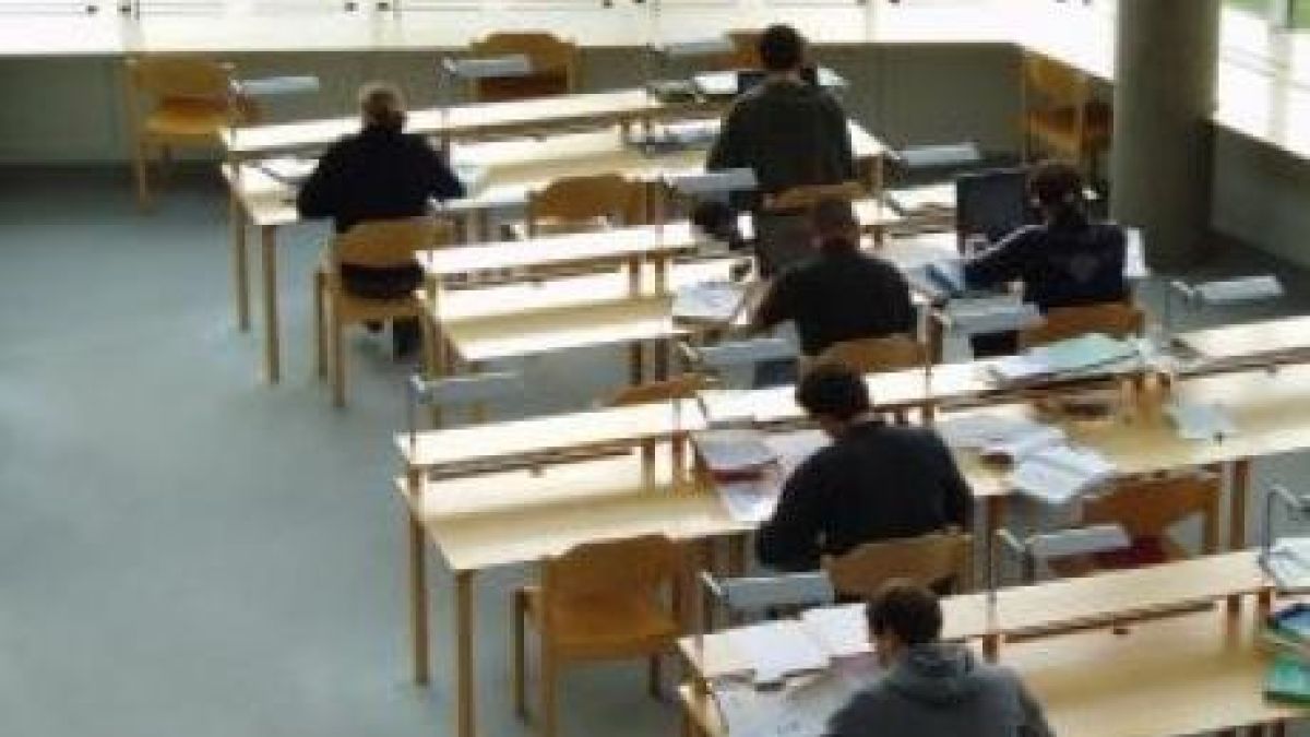 Изненадващ изпит по математика в училищата след Коледната ваканция