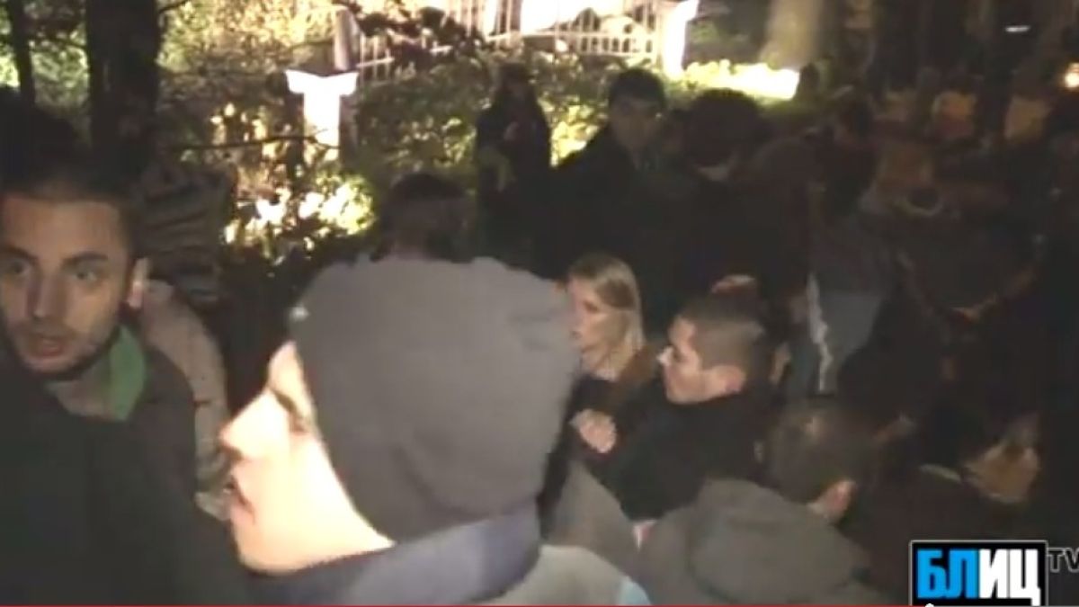 Ранобудните нахлули в ресторанта при Йовчев, защото полицията ги притиснала