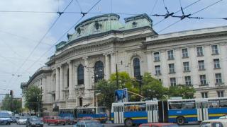 Кандидат- студенти влизат в СУ със сертификати TOEFL и IELTS