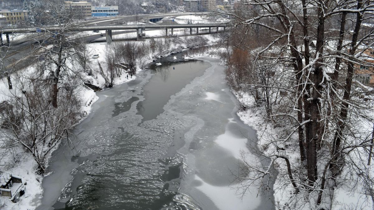 Адът в село Мугла продължава, новините са много лоши!