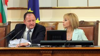 Михаил Миков: Няма да реша сам за имунитета на Сидеров