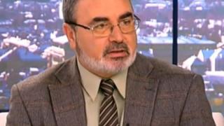 АH1N1 "Калифорния" идва с упорита, суха и дразнеща кашлица, която се лекува много трудно
